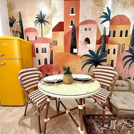 公寓 Oasis Marocaine Avec Terrasse Privee *